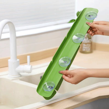 Kitchen Sink Water Guards Soft Banana Leaf Shape Water Sink Flap Block with Suckers Oil-Proof Proof Sink Access
